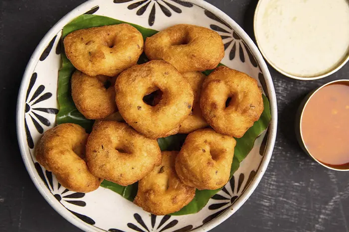 Idli, Pongal and Crispy Vada